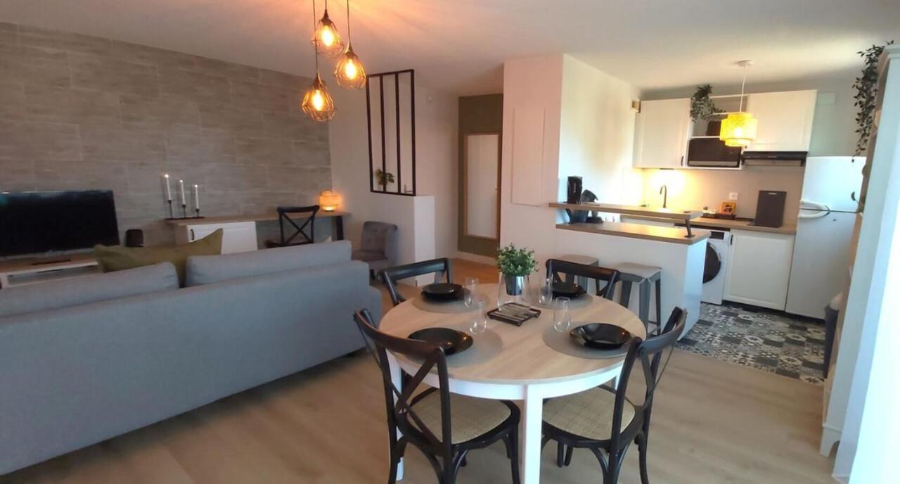 La Campagne Romantique - Avec Entree Autonome, Clim Neuve, Parking Prive & Sa Piscine ! - Saint-Sulpice  Екстериор снимка