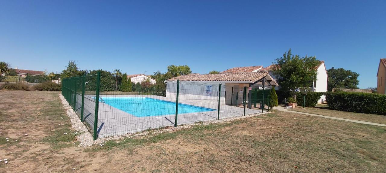 La Campagne Romantique - Avec Entree Autonome, Clim Neuve, Parking Prive & Sa Piscine ! - Saint-Sulpice  Екстериор снимка